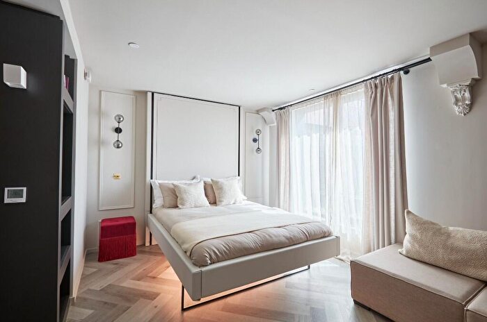 Studio To Rent In London, NW2