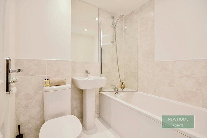 2 Bedroom Semi-Detached House For Sale In Clos Thomas, Old St. Mellons, Cardiff, CF3