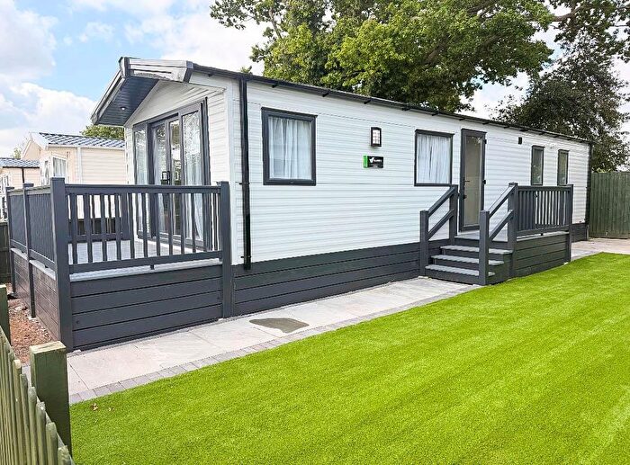 2 Bedroom Chalet For Sale In Willerby Manor, The Oaks Holiday Park, Chapel Road Bucklesham, Suffolk, IP10