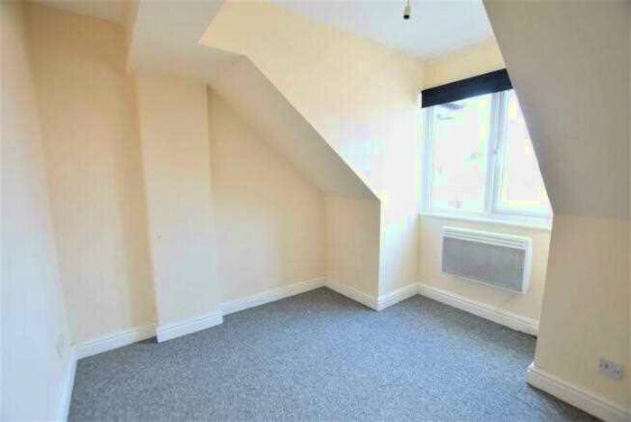 1 Bedroom Apartment For Sale In Empire Court, Clacton On Sea, CO15