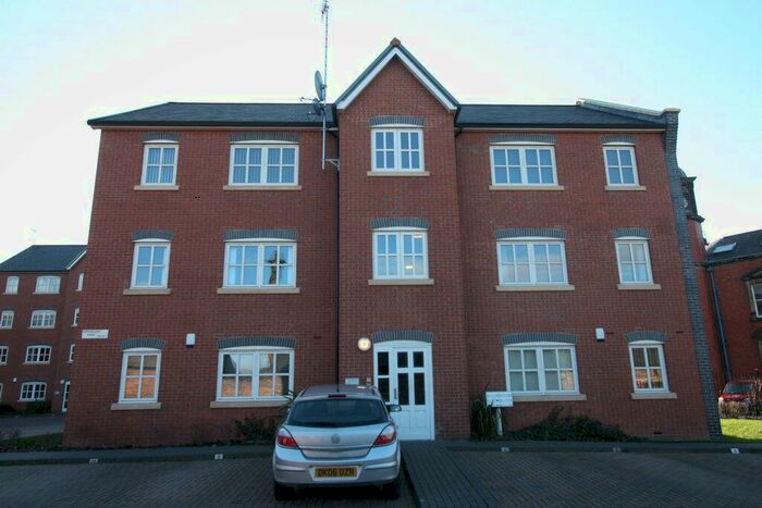 2 Bedroom Flat To Rent In Chandlers Edge, Canal Village, Ellesmere Port, Cheshire, CH65