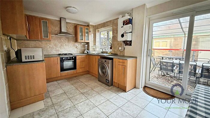 3 Bedroom End Terrace House To Rent In Lanridge Road, London, SE2