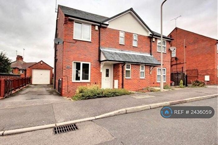 3 Bedroom Semi-Detached House To Rent In Maid Marion Rise, Mansfield, NG20