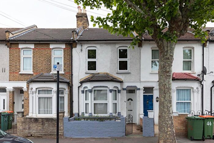 3 Bedroom Terraced House For Sale In Nine Acres Close, Manor Park, E12