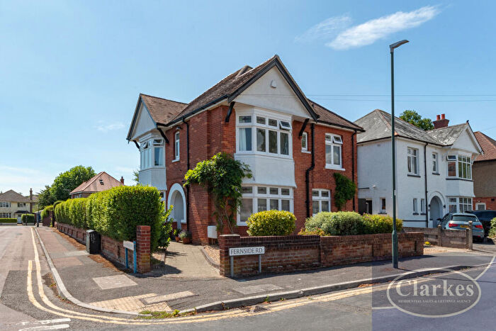 4 Bedroom Detached House For Sale In Fernside Road, Bournemouth, Bournemouth, BH9