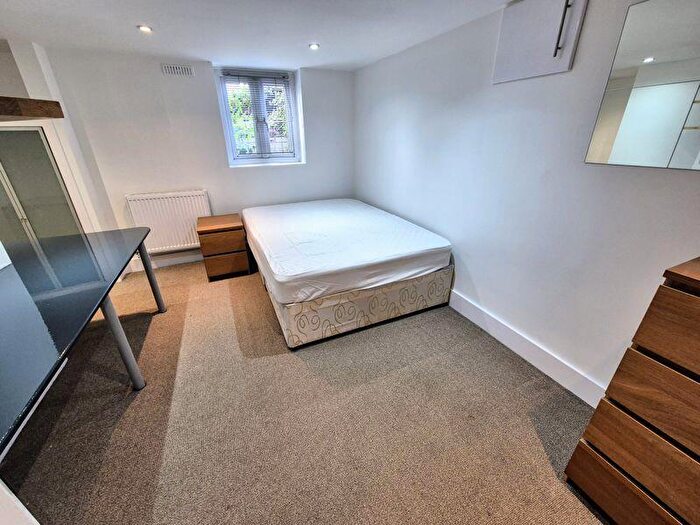 4 Bedroom Terraced House To Rent In Granby Terrace, Leeds, LS6