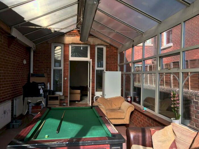 10 Bedroom Detached House To Rent In Alma Road, SO14