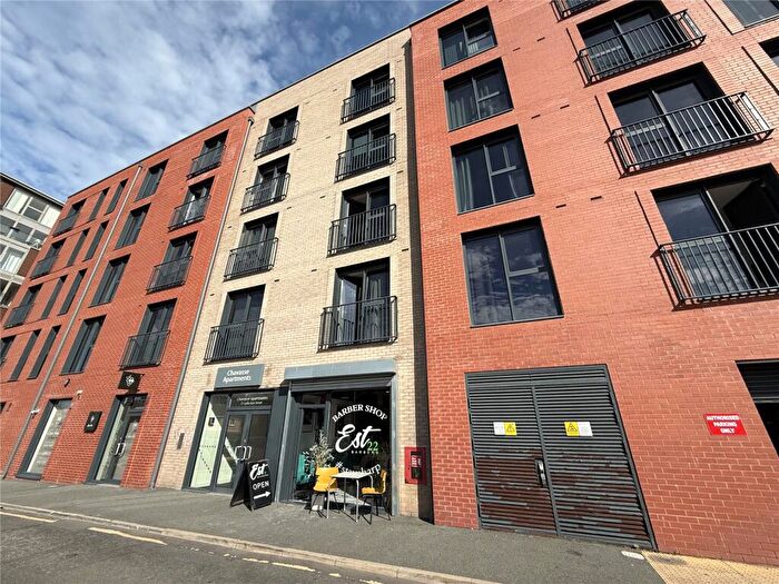 2 Bedroom Flat To Rent In Chavasse Apartments, Lydia Ann Street, Liverpool, Merseyside, L1