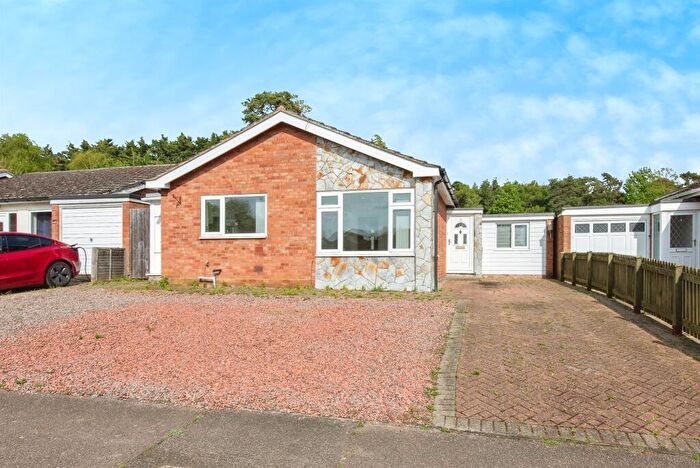 3 Bedroom Detached Bungalow For Sale In The Elders, Lakenheath, Brandon, IP27