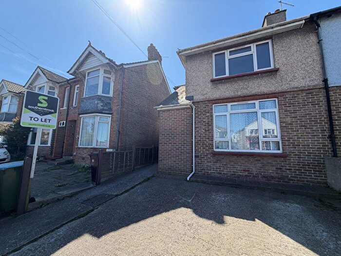 1 Bedroom Flat To Rent In Chichester Road, Bognor Regis, PO21