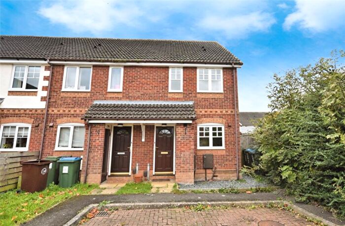 2 Bedroom Terraced House To Rent In Holly Drive, Aylesbury, HP21