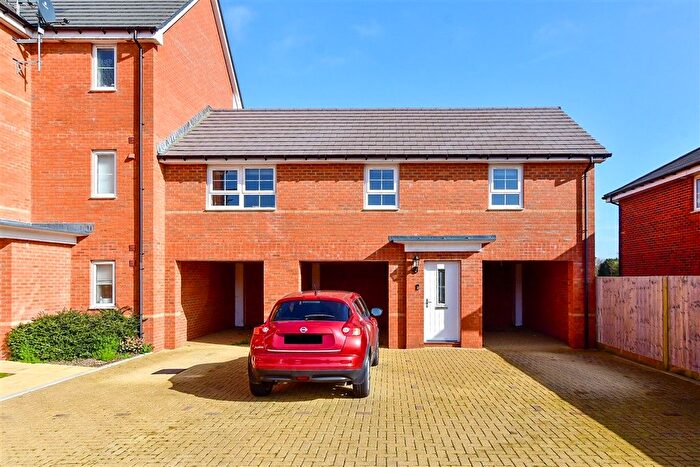 2 Bedroom Property For Sale In Blandings Way, Emsworth, Hampshire, PO10