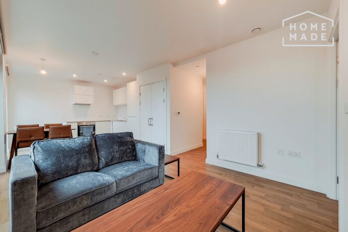 1 Bedroom Apartment To Rent In Apex Gardens, Seven Sisters, N15