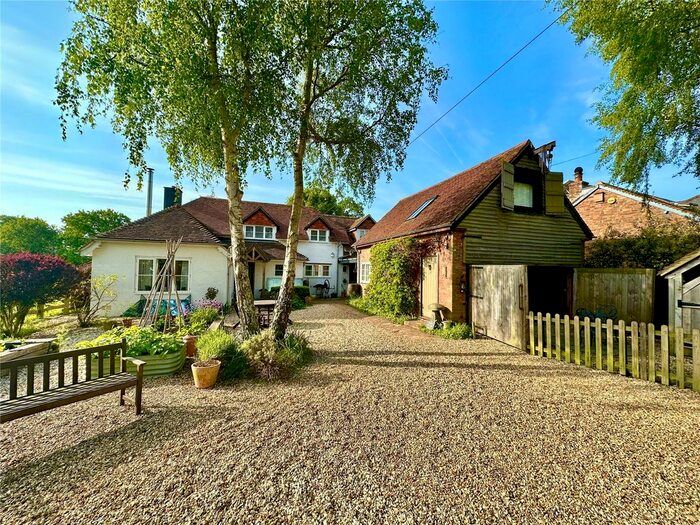 4 Bedroom Detached House For Sale In Pilley Green, Pilley, Lymington, Hampshire, SO41