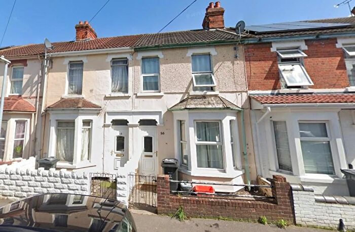 3 Bedroom Terraced House To Rent In Roseberry Street, Swindon, SN1