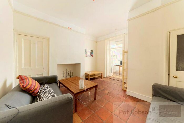 5 Bedroom Property To Rent In Holly Avenue, NE2