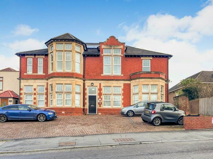 1 Bedroom Flat To Rent In The Air Balloon, BS5