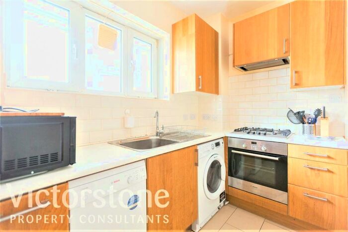 3 Bedroom Apartment To Rent In Augustus House, Augustus Street, Euston, London, NW1