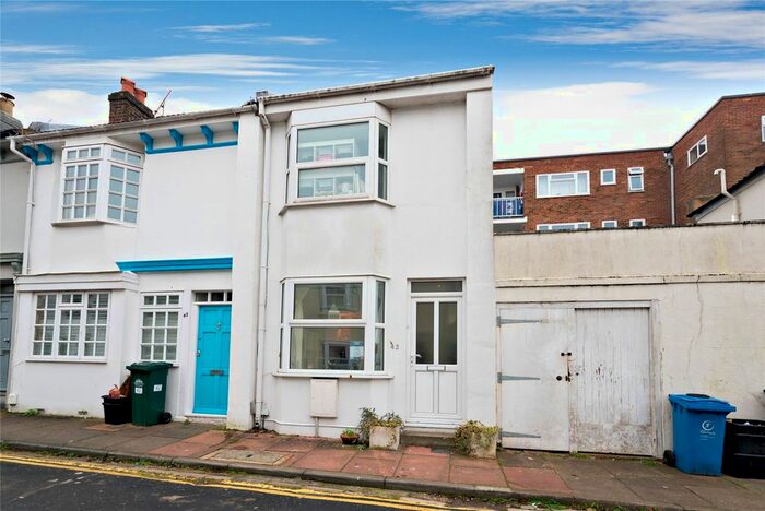 2 Bedroom Terraced House To Rent In Toronto Terrace, Brighton, East Sussex, BN2