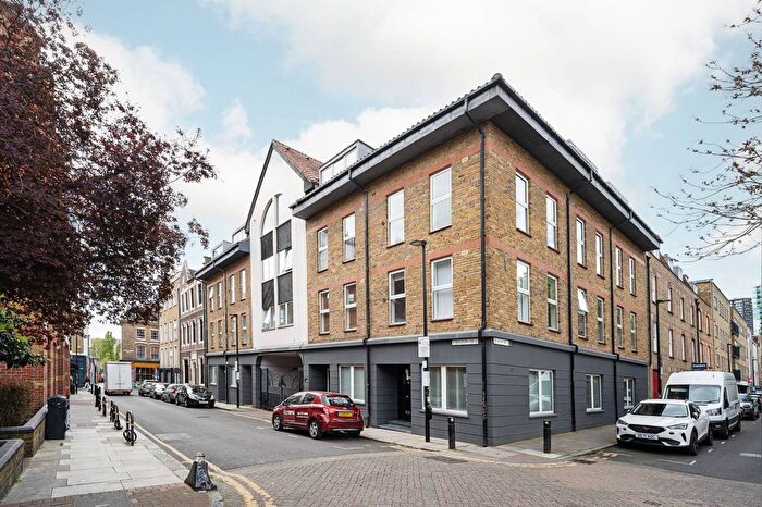 1 Bedroom Flat To Rent In Chilton Street, Shoreditch, London, E2