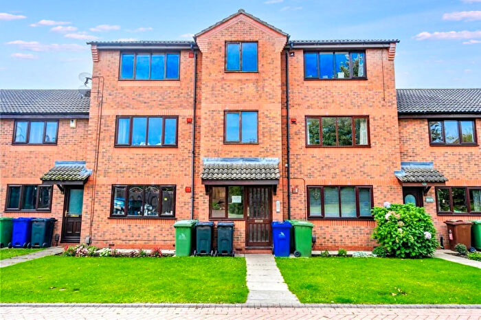 2 Bedroom Apartment For Sale In Limber Court, Grimsby, Lincolnshire, DN34