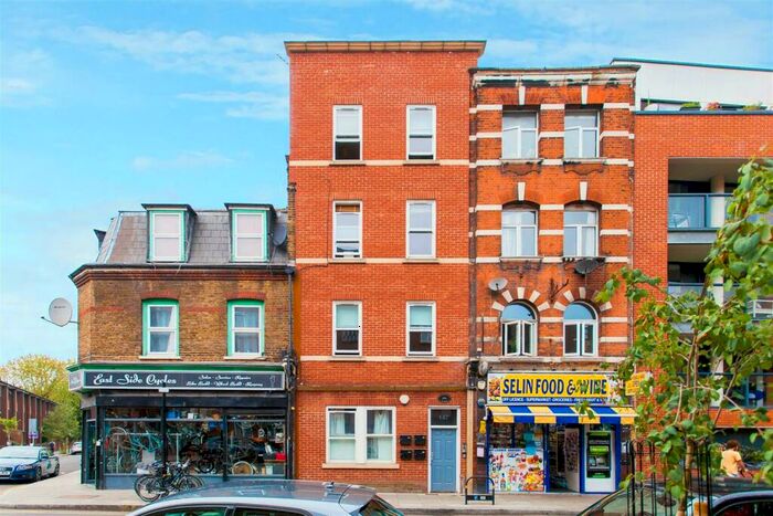 2 Bedroom Flat To Rent In Goldsmiths Row, London, E2