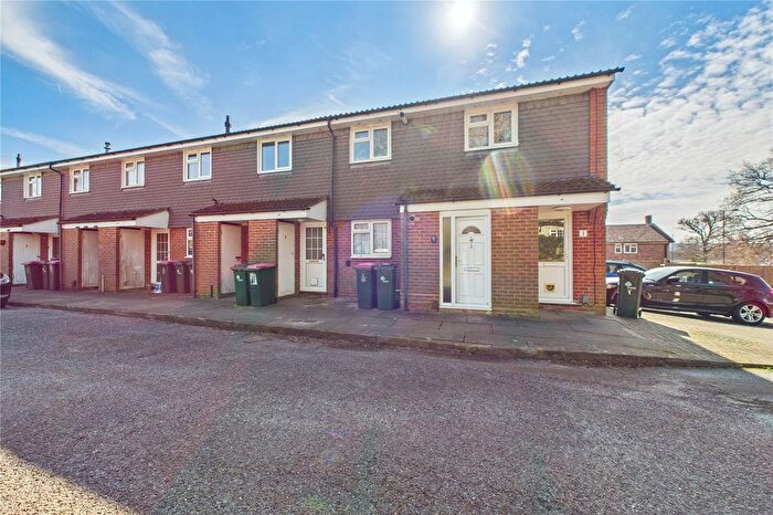 1 Bedroom Maisonette To Rent In Saltdean Close, Southgate, Crawley, West Sussex, RH10