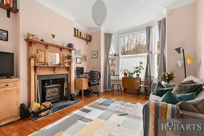 1 Bedroom Flat For Sale In Palace Gates Road, Alexandra Park, N22