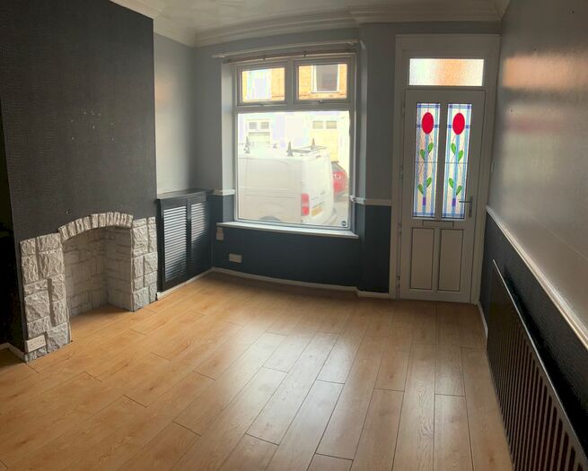 3 Bedroom Terraced House To Rent In Tewkesbury Street, Leicester, LE3