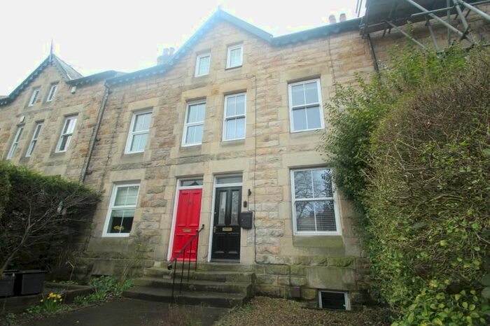 4 Bedroom Terraced House To Rent In Strawberry Dale Avenue, Harrogate, HG1