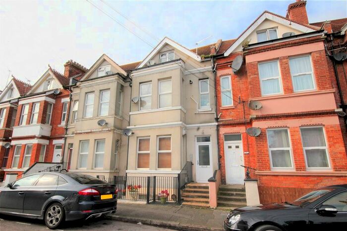 1 Bedroom Flat To Rent In Windsor Road, Boscombe, Bournemouth, BH5