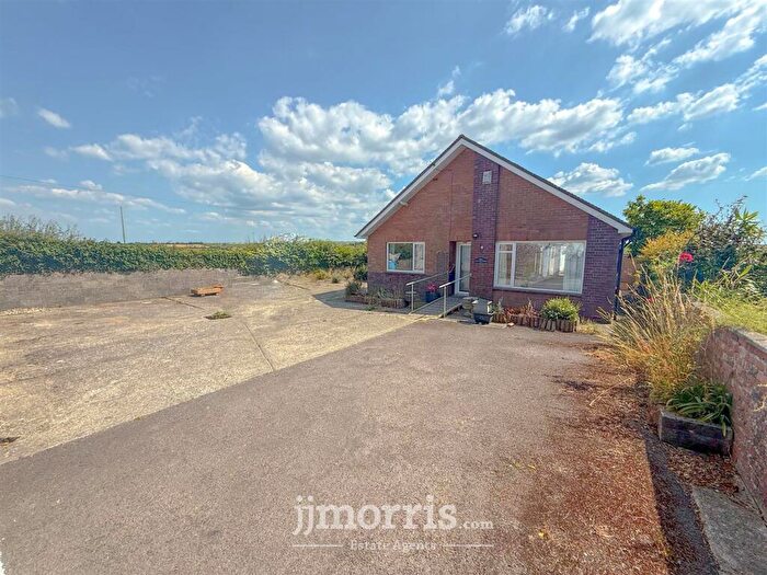 2 Bedroom Detached Bungalow For Sale In Blaenannerch, Cardigan, SA43