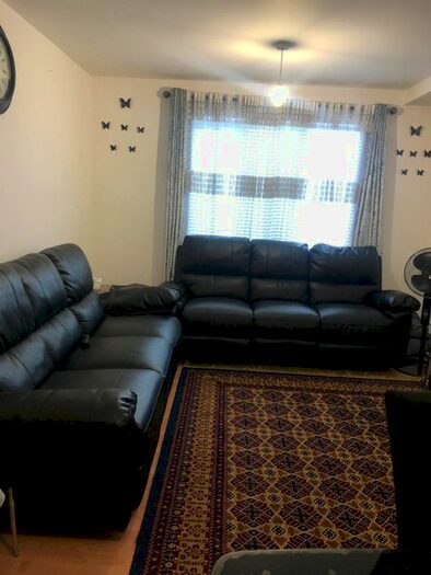 2 Bedroom Flat To Rent In Pump Lane, Hayes, UB3