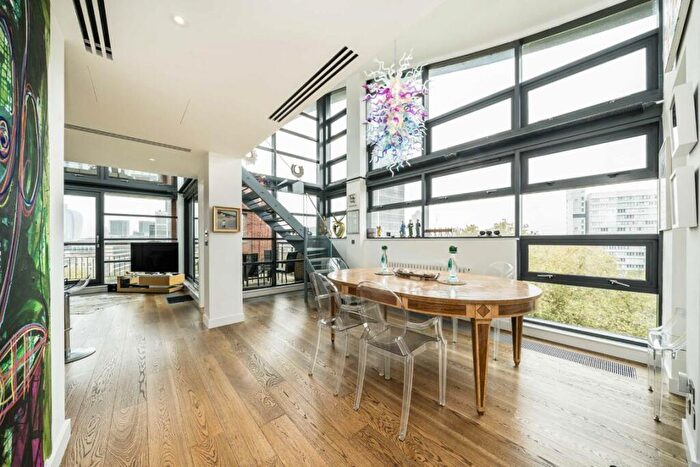 2 Bedroom Flat To Rent In City Road, London, EC1Y