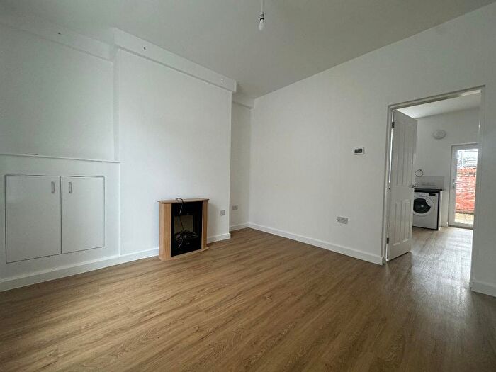 2 Bedroom Terraced House To Rent In Ben Street, Clayton, Manchester, Lancashire, M11