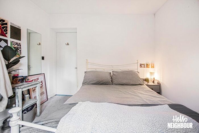 2 Bedroom Apartment To Rent In Kemerton Road, London, SE5