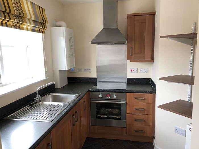 2 Bedroom Flat To Rent In Peacock Square, Blenheim Way, Market Deeping, Peterborough, PE6