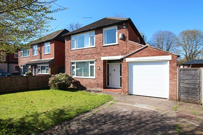 3 Bedroom Detached House To Rent In Rothesay Crescent, Sale, M33