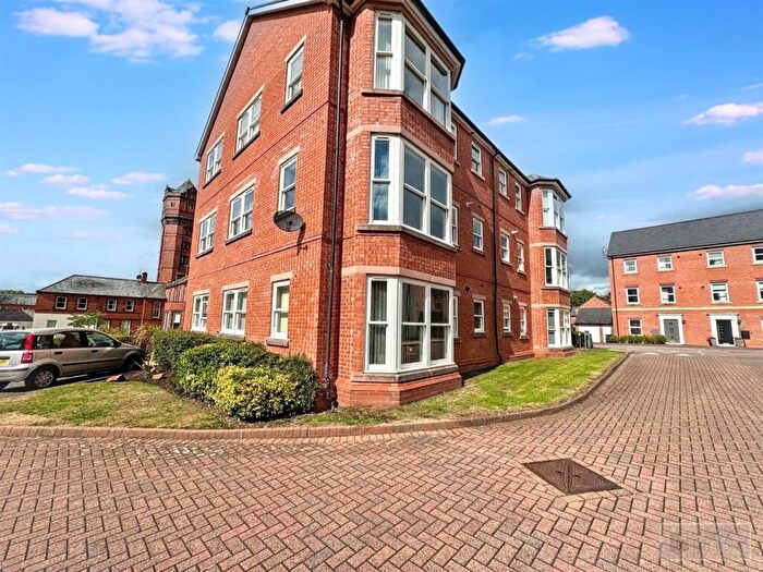 2 Bedroom Flat For Sale In Giles House, St Edwards Park, Cheddleton, ST13