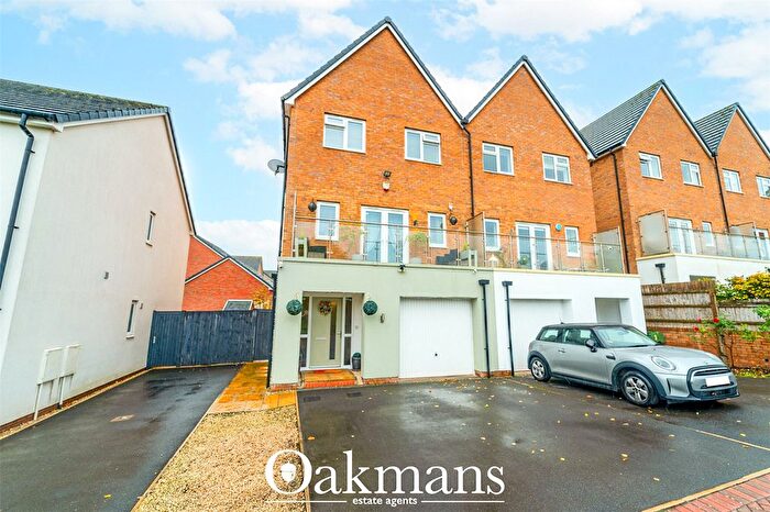 4 Bedroom Semi-Detached House For Sale In Payton Street, Cofton Hackett, Birmingham, Worcestershire, B45