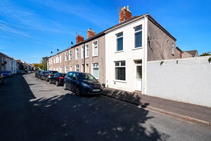 2 Bedroom End Of Terrace House For Sale In Ivy Street, Canton, Cardiff, CF5