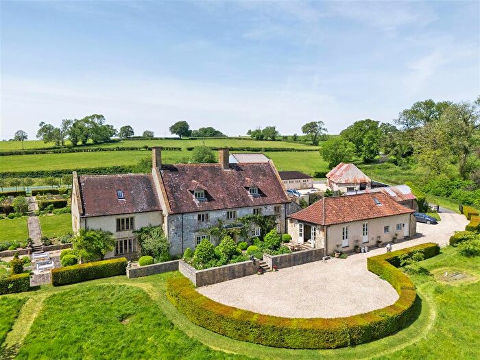 9 Bedroom Detached House For Sale In Cattistock, Dorchester, DT2