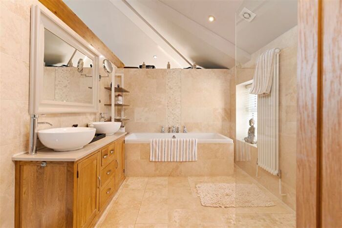 4 Bedroom Detached House For Sale In Trerhyngyll, Cowbridge, CF71