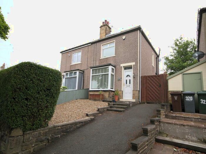2 Bedroom Semi-Detached House For Sale In Leeds Road, Shipley, BD18