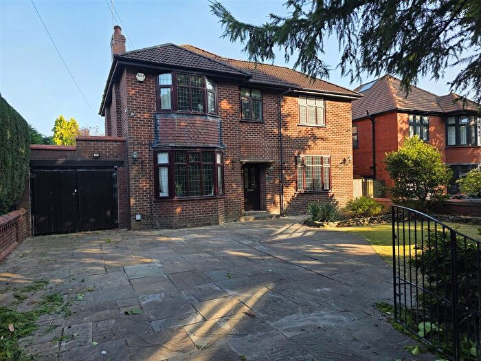 5 Bedroom Detached House For Sale In Braemar, Astley Road, Stalybridge, SK15