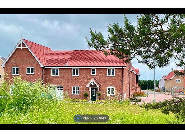 3 Bedroom Semi-Detached House To Rent In Wool Road, Bury St. Edmunds, IP32