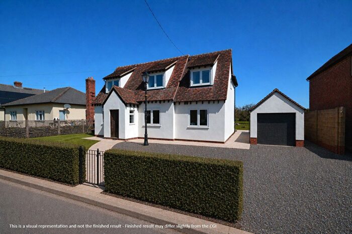 4 Bedroom Detached House For Sale In Tey Road, Earls Colne, Colchester, Essex, CO6