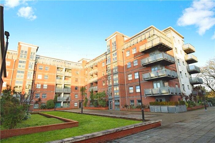 1 Bedroom Flat To Rent In Berber Parade, London, SE18