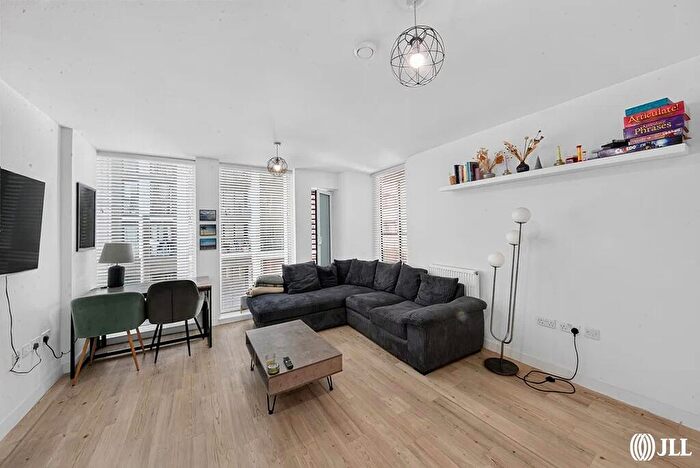 2 Bedroom Apartment For Sale In Atelier Point, Jupp Road West, London, E15