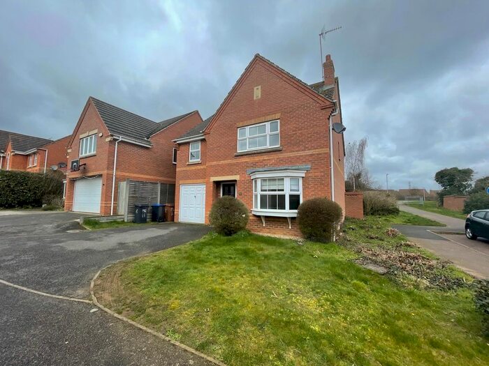 4 Bedroom Property To Rent In Spartan Close, Wootton, Northampton NN4